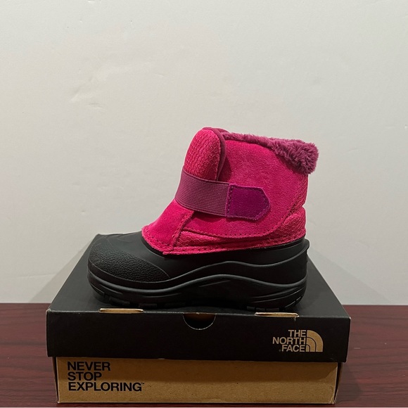 The North Face, Toddler Alpenglow Waterproof Boots, Pink & Black - Picture 2 of 16